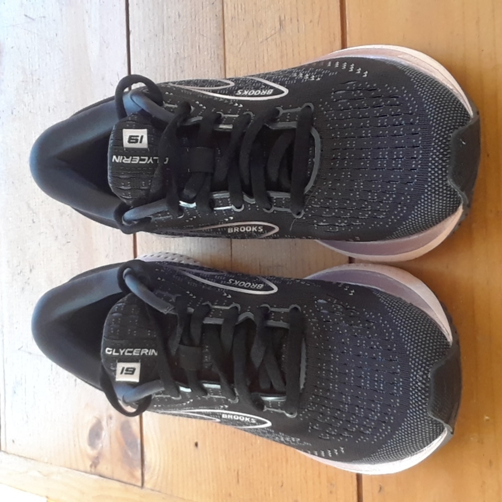 Brooks Women's Glycerin 19 Running Shoe